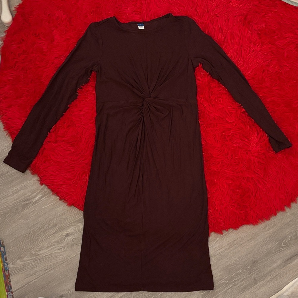 Old Navy Maternity Burgundy dress with long sleeve.